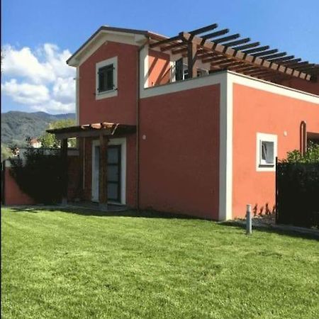 Il Casale Rosso Monolocale Cinque Terre-Toscana Caniparola di Fosdinovo Exterior photo